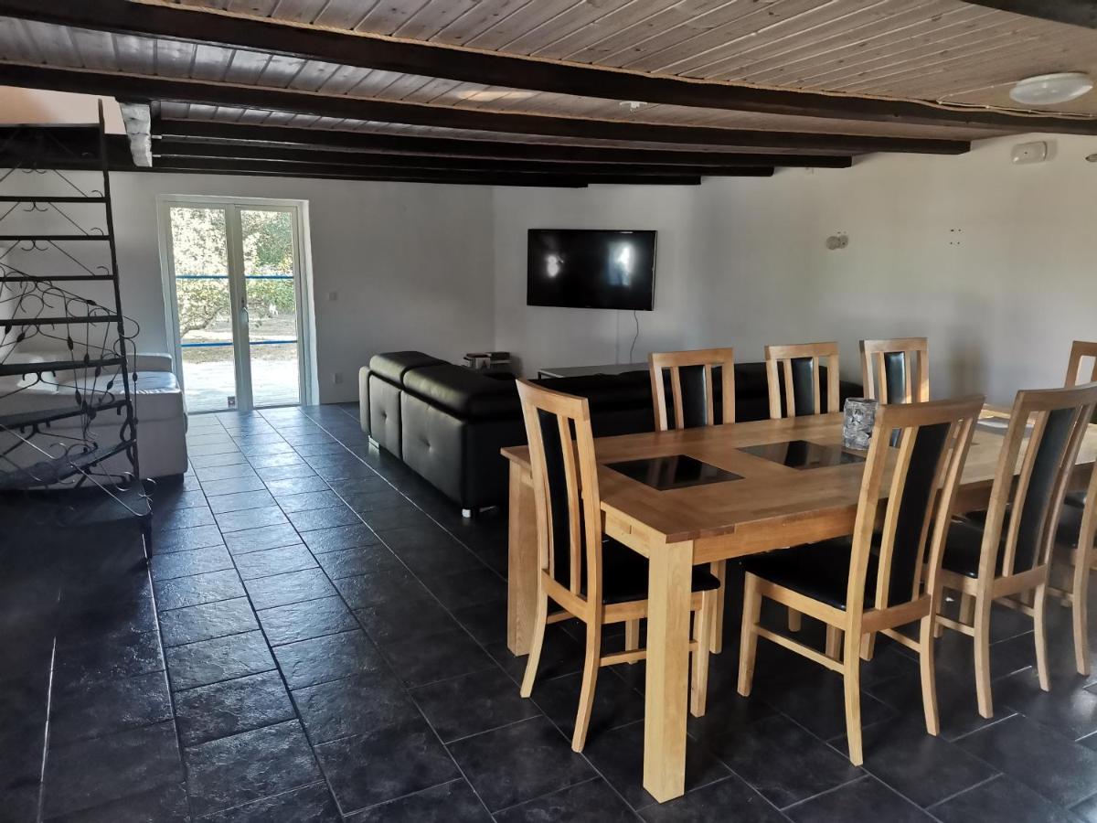 Tomelilla Lyxig Villa 3 Sovrum Экстерьер фото